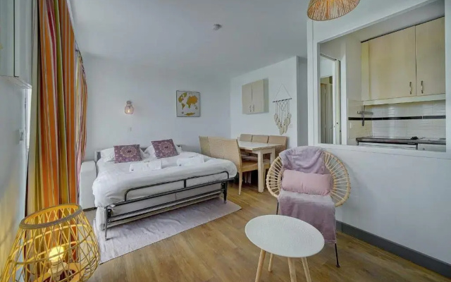 IMMOGROOM - 3 Rooms renovated - Pool - Terrace - Garden - Parking