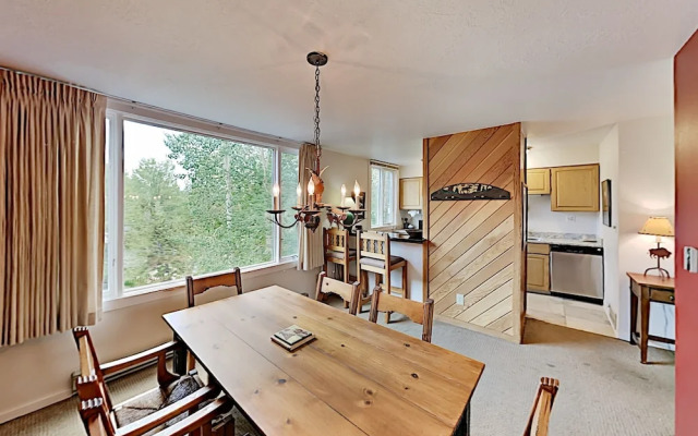 175ac152 2 Bedroom Condo