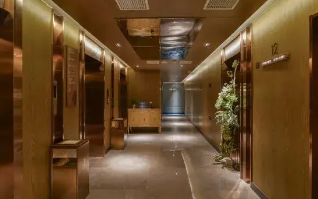 MEHOOD LESTIE Hotel (South 2nd Ring,Feangqing Park Metro Station)