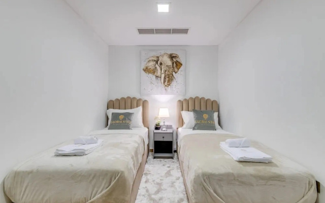 GLOBALSTAY Luxury 3 BR Maid TH Sea View