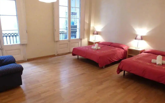 Ramblas Apartments