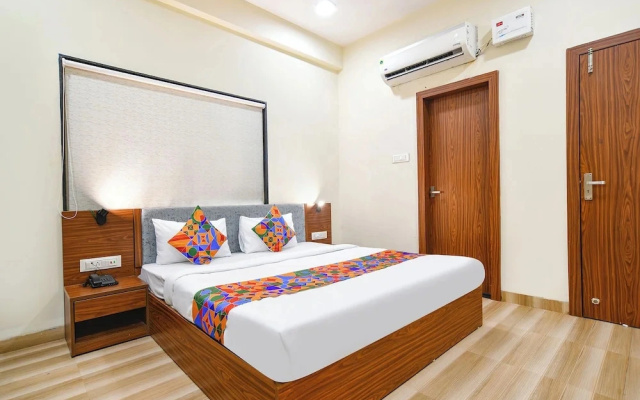 Fabhotel Weekend