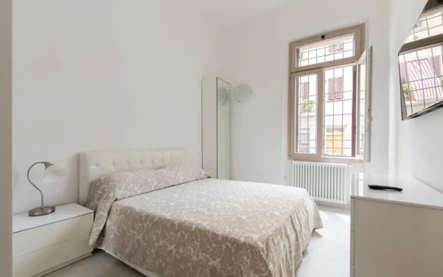 Apartment 20