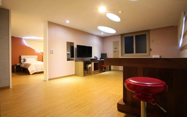 Eumseong-Seoul Hotel