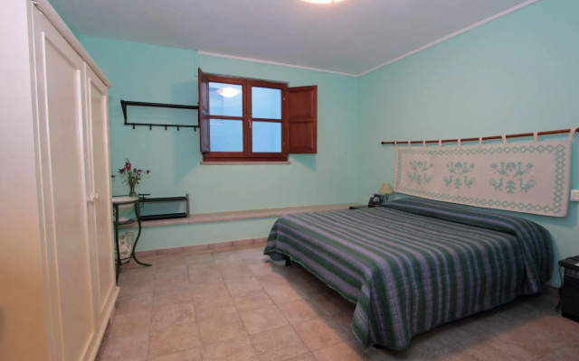 B&B Nuraximannu