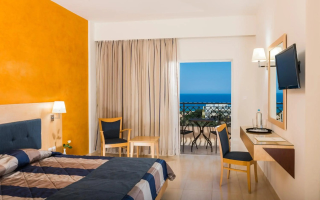 Grand Holiday Resort