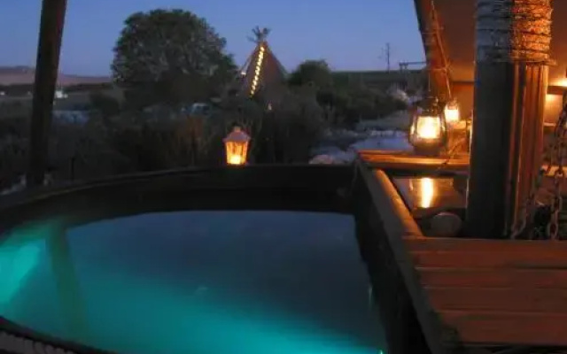 Farr Out Guest House
