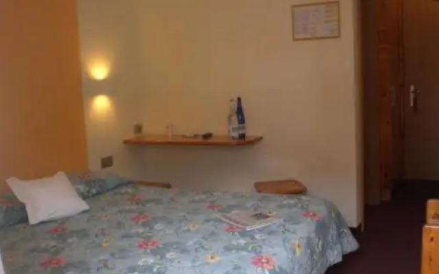 Hotel Croce Bianca