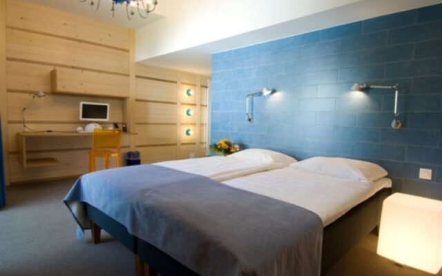 Hotel Alpine Lodge комната для гостей