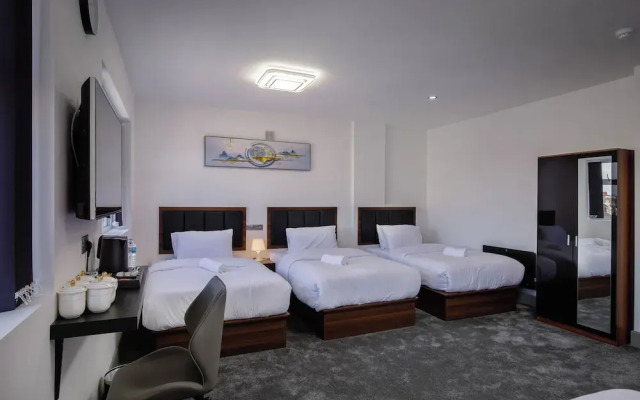 Empire Inn