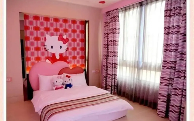 Fifi House