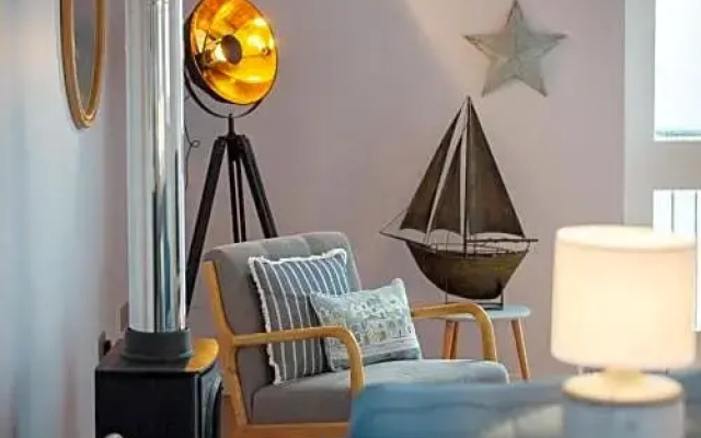 Milford Waterfront Holiday Properties