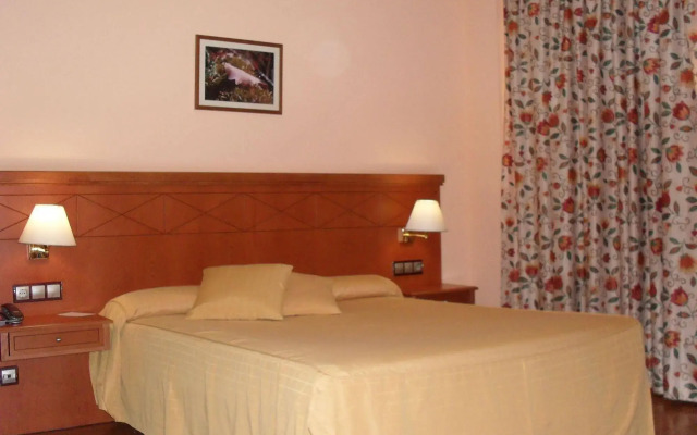 Hotel Camino Real