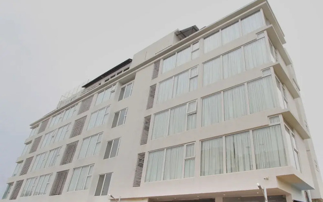 OYO 10324 Hotel Prince Inn