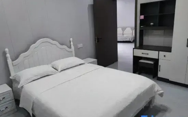 Huaqingchi Homestay