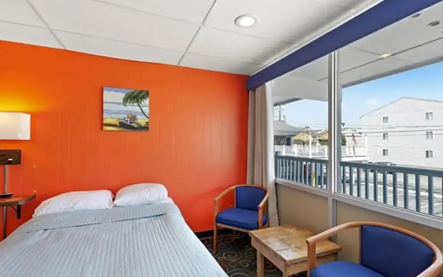 Blue Wave Inn