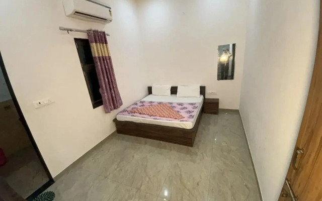 Shree Shyam Kiran Palace
