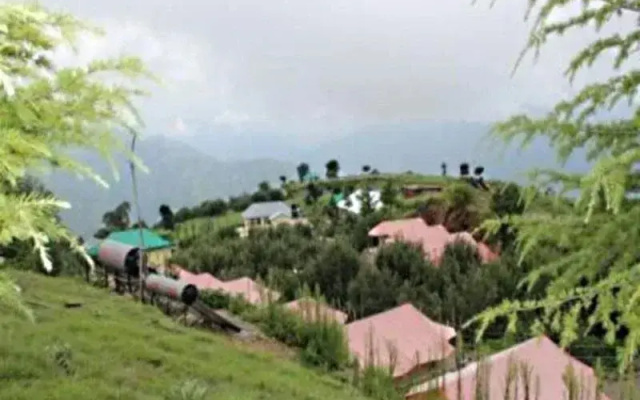 Snow Trails Camp