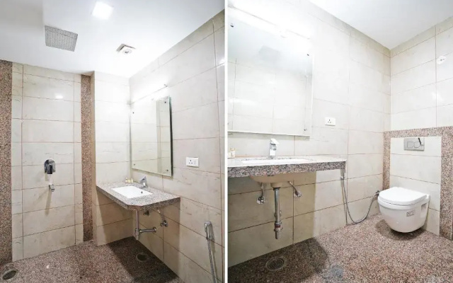 Hotel Chinar by OYO Rooms