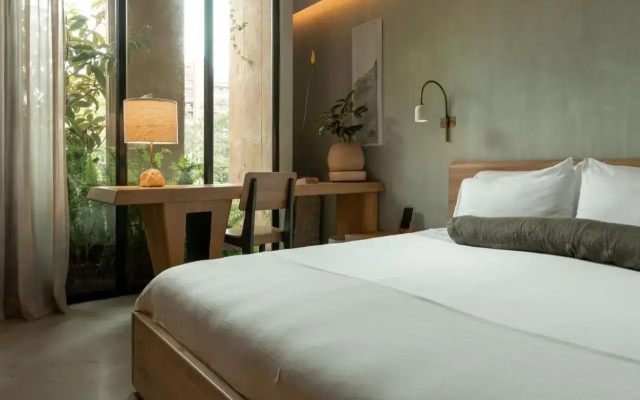 Hotel 23