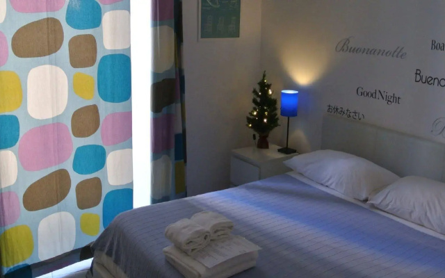BeHouse Naples Room and Breakfast