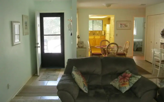 Sea Woods 2bdrm Condo 203