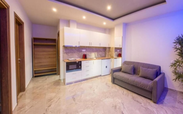 OLYMPIADA GIRNI Suites