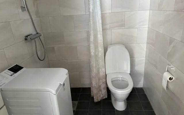 Stockholm Apartment - Sleeps 4 & Free Parking