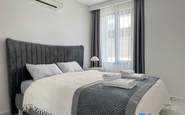 Qoople Elite 3 City 21 Apartment by Cleopatra Beach