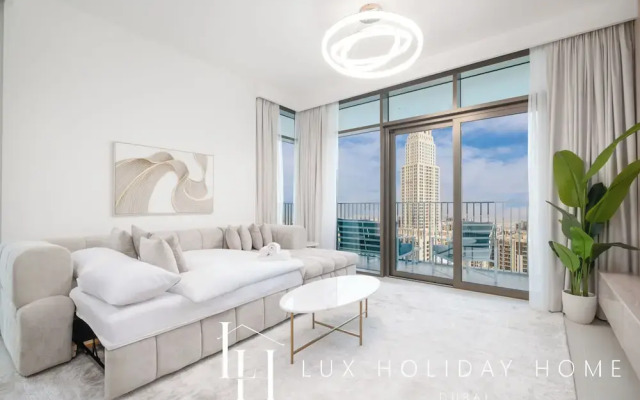 LUX  The Creek Palace Residence Suite 2
