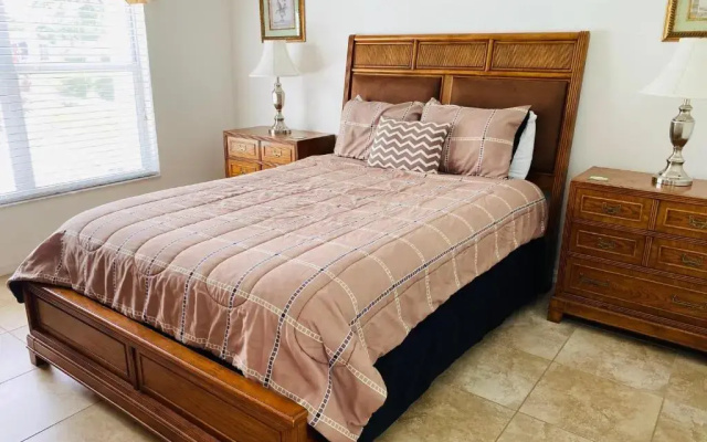 Glenna's Southern Dunes Vacation Home