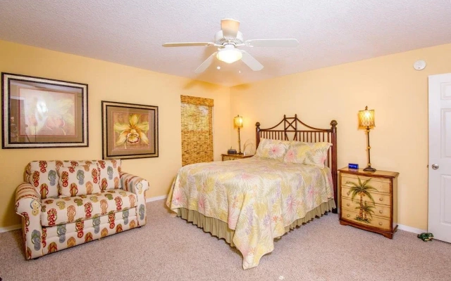 Avery's Beach Bungalow by Distinctive Beach Rentals