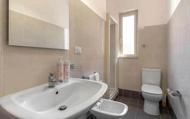 Ierone Apartment with Balcony by Wonderful Italy