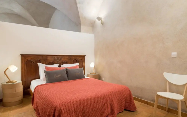 Appartements St Jean – Riva Loft & Suites