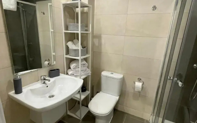 Dakota Suites