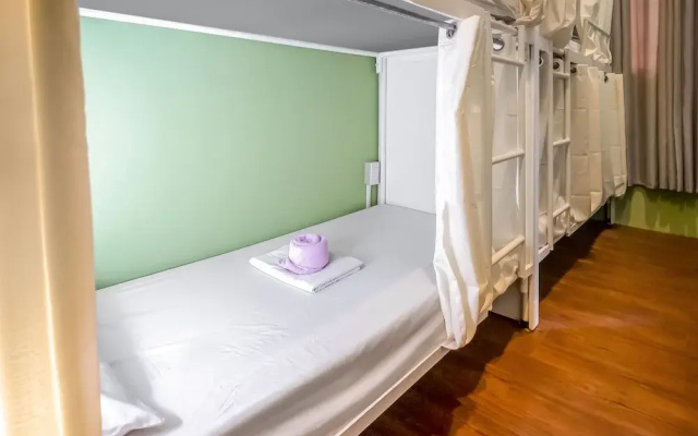 Tr3ats Guest House