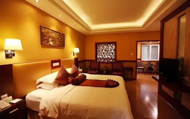 Chengdu Step 18 Island Hotel