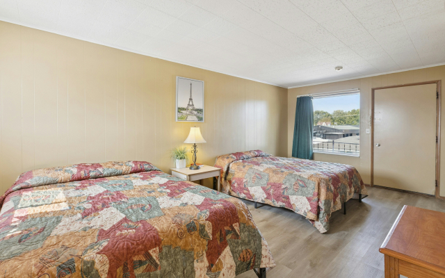 Curry’s Motel by OYO Saginaw MI