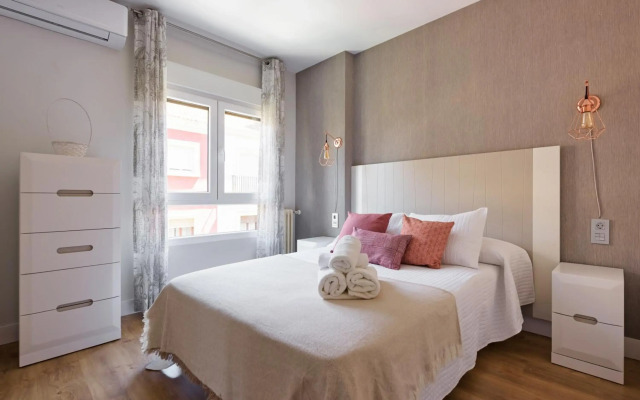 Apartamento centrico parking aire acondicionado y wifi