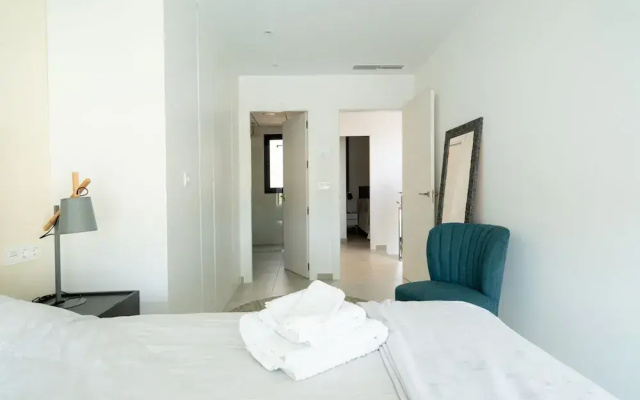 Villa in Rojales With Pool Near Coast