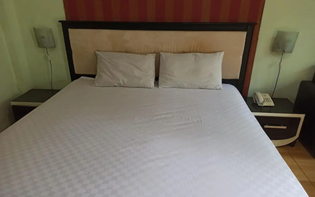 Hotel O Wisma Pundu Syariah Near Kantor Camat Kota Besi