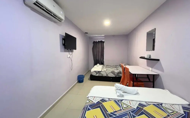 Oyo 91133 Hotel Kpj
