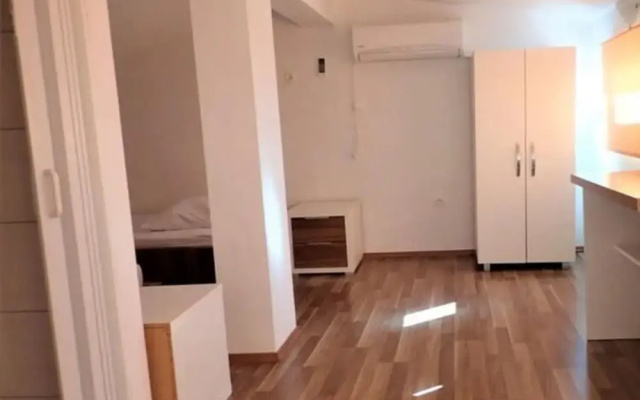 Apartment in Starigrad With Terrace