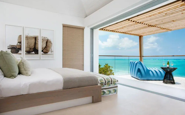 Beach Enclave Turks & Caicos