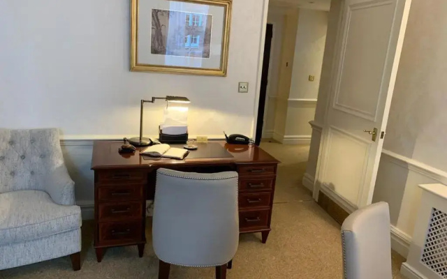 A UK Family Staycation December 20-29