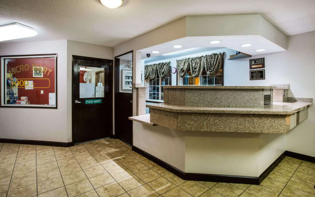 Ramada by Wyndham Sioux Falls