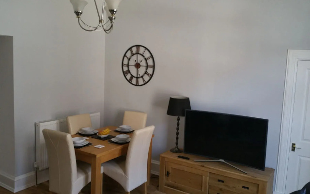 Portum -John St Apartment