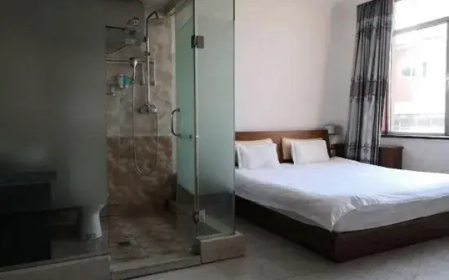Antu Xinyue Hotel