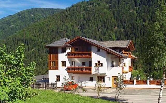 Hotel Seerast Монклассико вид на фасад
