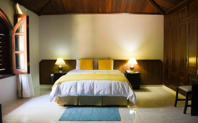 La Tour Hotel Boutique